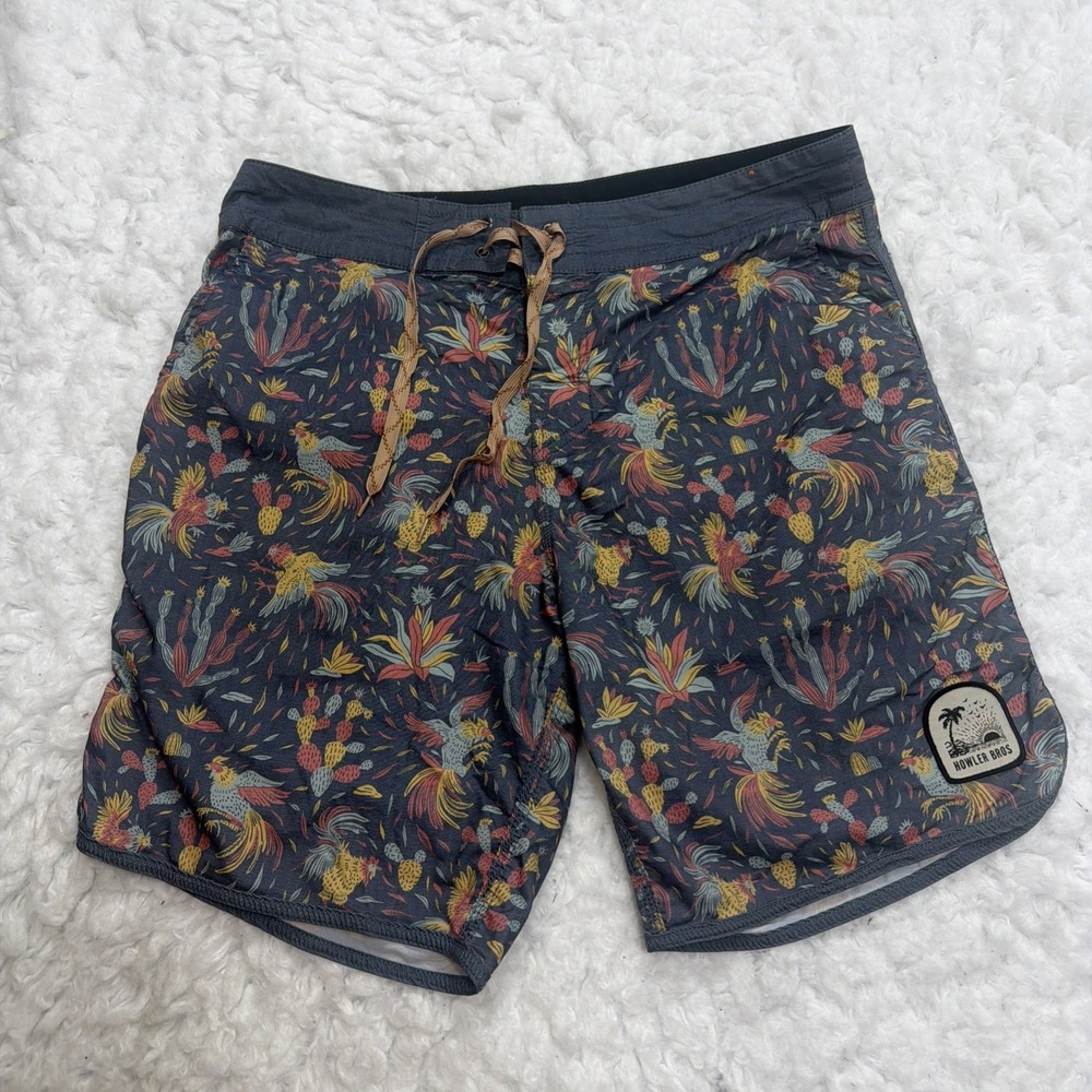 Howler Brothers Board Shorts Blue Hawaiian Rooster  Surf Swim Trunks Mens Sz 33